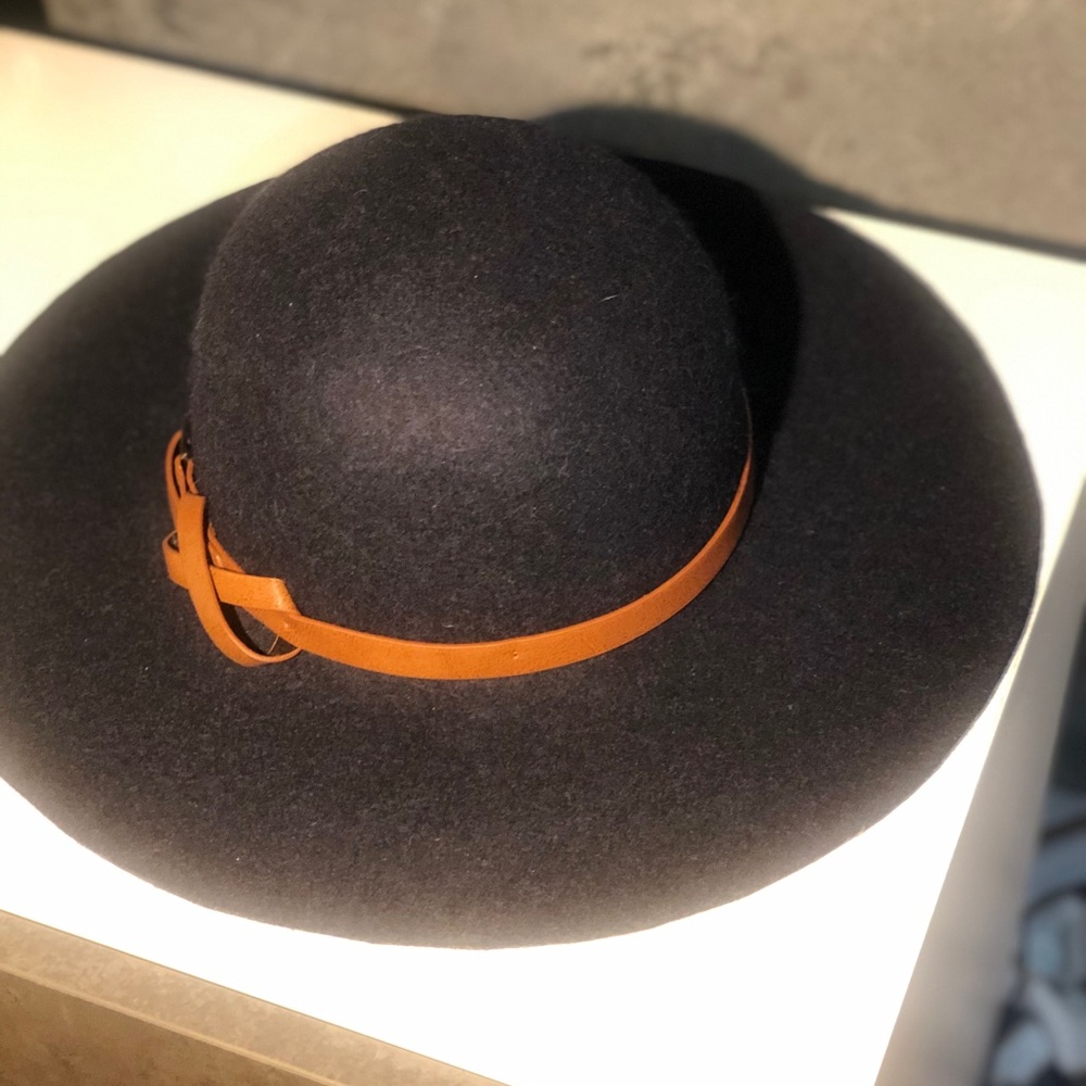 Echo Design Wool Fedora Hat - Picture 2 of 3